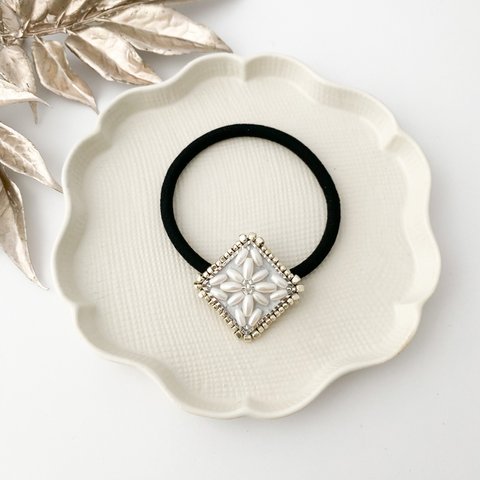 Margaret hair accessory < silver >