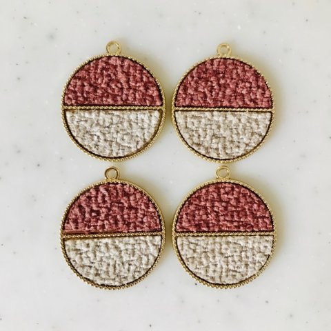 Pink White Gold Flamed Circle Pendant Tops