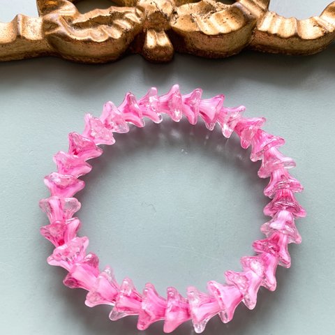 【1連30コセット】JIRI＊IVANA#czech beads#チェコビーズ　bellflower13✖️10㍉ crystal irregular mable pink