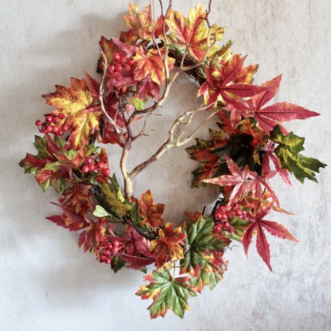 【秋の造花リース】秋の落ち葉のスクエアリース