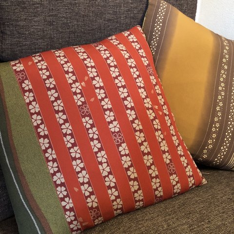 着物柄のクッションカバー『赤系』kimono cushion cover red