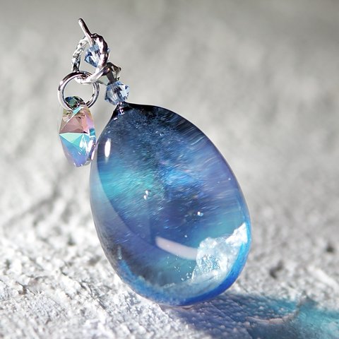 青の魔法 幻想の雫 パラダイスシャイン 訳アリ品 レジン