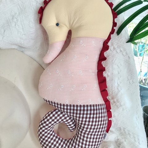 タツノオトシゴぬいぐるみクッション