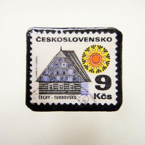 チェコスロバキア　切手ブローチ2494
