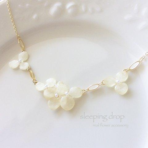natural hydrangea necklace