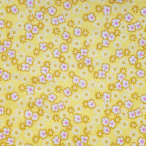 USAファブリック　Nana Mae VI Tiny Daisies Yellow