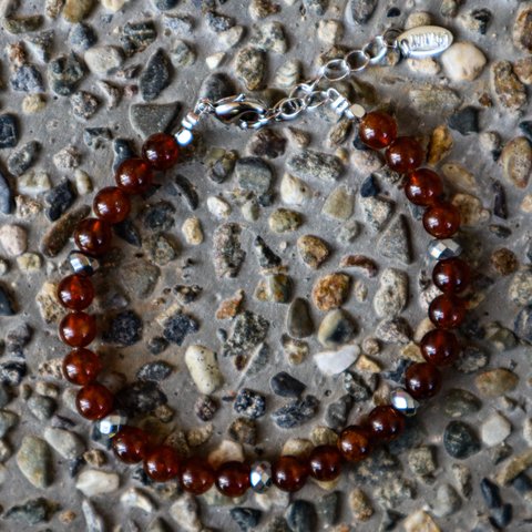 Single bracelet 《orange garnet》