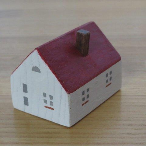 ミニチュアハウス　「森の家」　　屋根の色　レッド（赤）