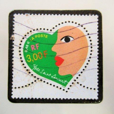 フランス　切手ブローチ5464