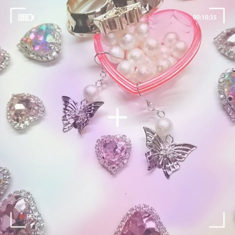 NEW❣Gothic Innocent Butterflyピアス♡