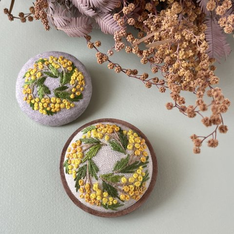 【ミモザ】刺繍 ブローチ　選べる枠　春の花　