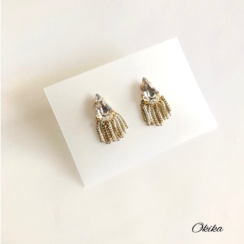 Swarovski（スワロフスキー）×チェーン ピアス【Gold×white】