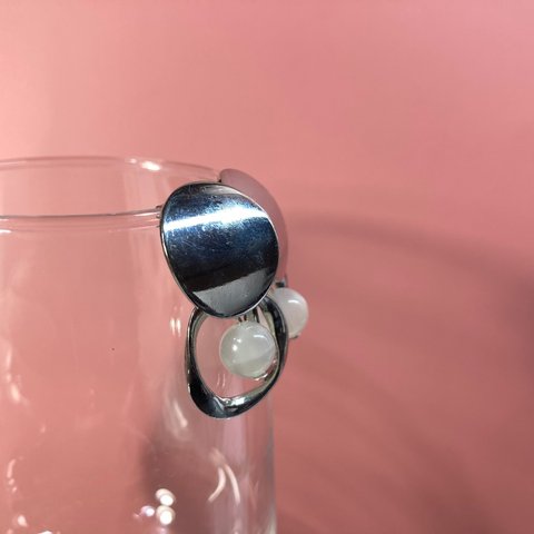 ピアス　ムーンストーン&プレートピアス パワーストーンピアス　8mm　(丸型/シルバー)　☆ピアス☆ピアス☆ピアス