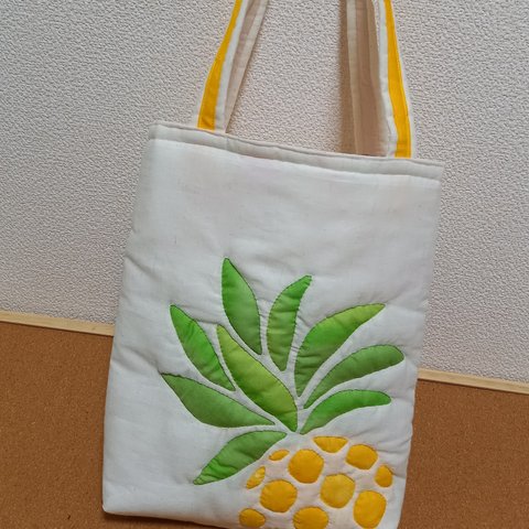 ハワイアンキルト　手提げ🍍