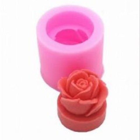 シリコンモールド❤️リアル薔薇 ❤️お菓子 石鹸 キャンドル アロマストーン