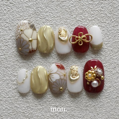 24 mon.nail tip