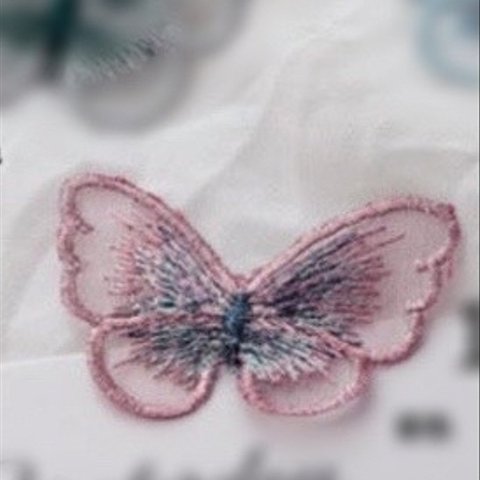 ❤️新品❤️蝶　刺繍　ワッペン　紫　パープル　ピンク　大❤️3枚セット❤️