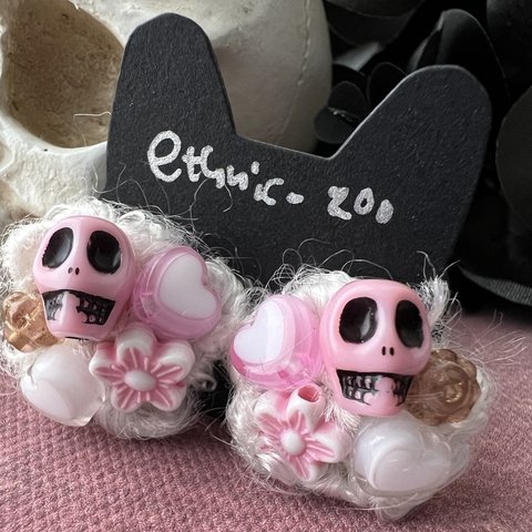 skull イヤリング（ピンク）