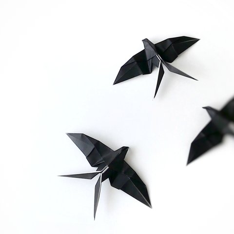折り紙　ツバメ　つばめ　燕　2羽　《壁面飾り》