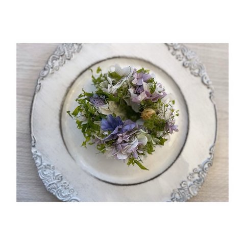 紫陽花とスミレのミニリース