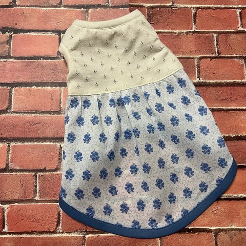 Blue Provence style flower pattern ノースリーブワンピース　Ｓ