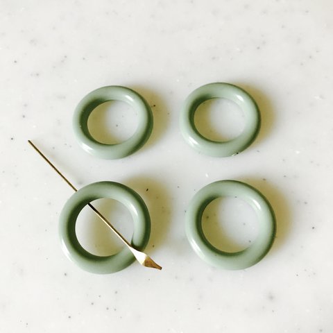 Vintage Aloe Green Ring Beads 《6196》