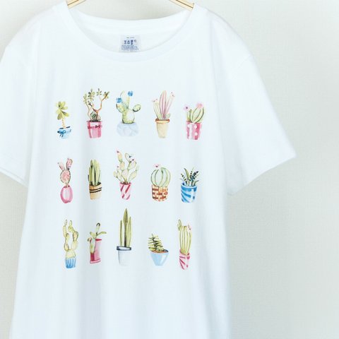 たくさん並んだ多肉 サボテン Tシャツ  TY003