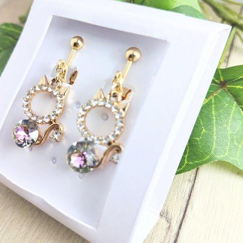 409【完売】スワロフスキーの猫【イヤリング・ピアス】