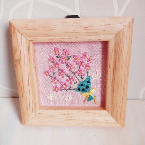 刺繍フレーム🌸桃の花の花束🌸🎎 節句 ミニフレーム インテリア雑貨 飾り ひなまつり