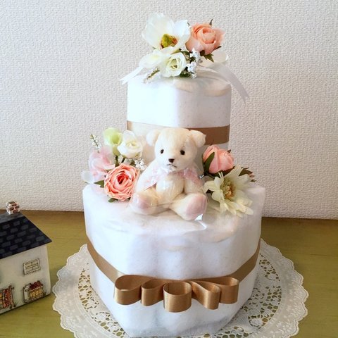 おむつケーキ　　White Angel　Ｍ　出産祝い　結婚祝い　Baby gift