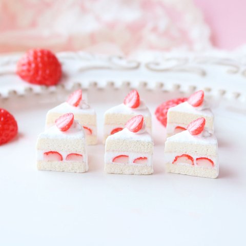 【イヤリング・ピアス】苺のショートケーキと珈琲