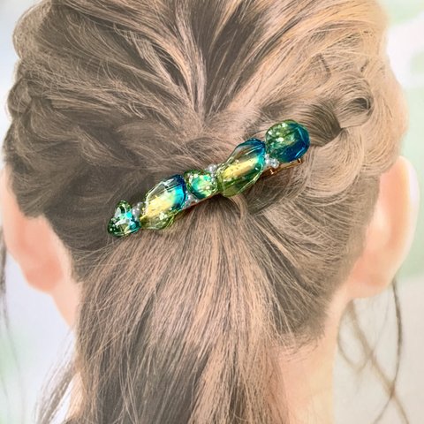 鉱石型ヘアクリップ（グリーン×ブルー）