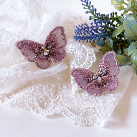 『MAI・IRO』花舞う蝶に恋して 〜とまると叶う恋のおまじない〜　蝶々のヘアクリップ／G. 刺繍蝶々パープル 