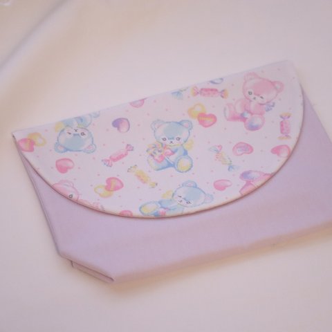 横入れお弁当袋🧸ゆめかわくま🧸開閉をマジックテープかプラスナップお選び頂けます☺️