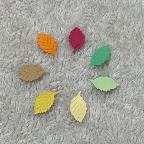 【送料込】秋色葉っぱのクラフトパンチ★250枚