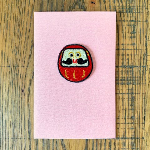 刺繍ポチ袋《ダルマ》ピンク封筒