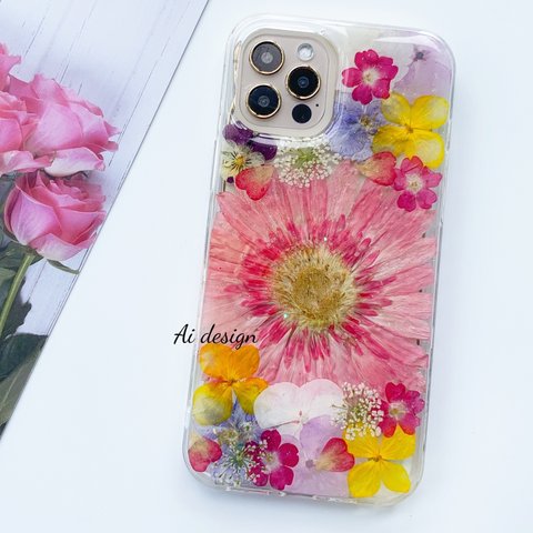 可愛い ♡ 押し花 iphoneケース  スマホケース 押し花ケース プレゼント ギフト　ピンクガーベラ