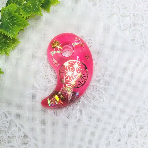 【開運】勾玉オルゴナイト【春桜💕麻の葉/打ち出の小槌】