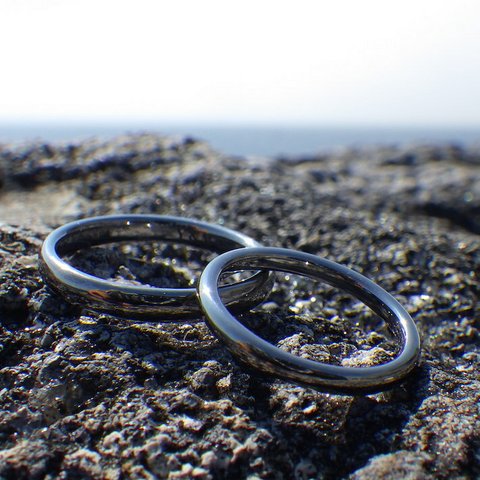 【金属アレルギー対応】 丁寧に心をこめて１つずつ削り出し・タンタルの結婚指輪