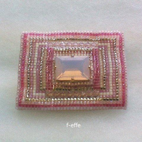 ビーズ織りブローチ（桜色)