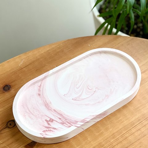 oval accessory tray