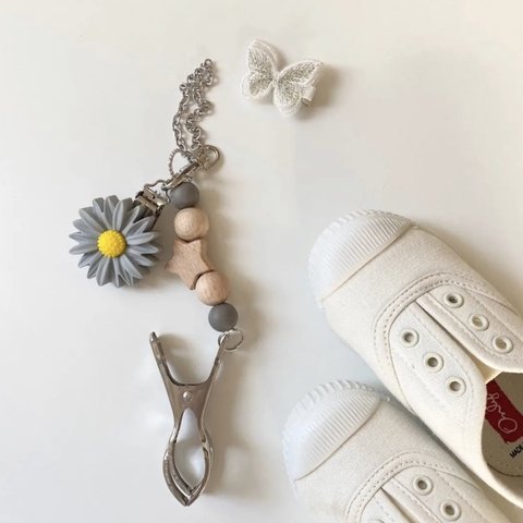 flower field clip