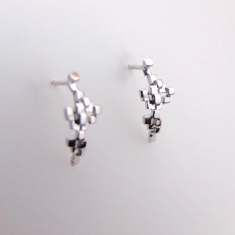 grani~粒々silver ピアス~