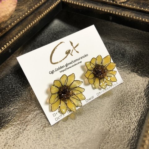 【受注制作】【 minne限定 】そよ風ひまわり♦︎sunflowers ピアス