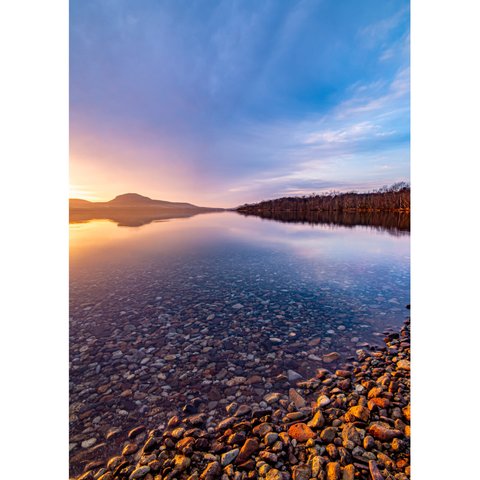 湖畔の朝の光と色 A4 A3 A2 北海道の自然 屈斜路湖 癒しの風景インテリアフォトポスター　