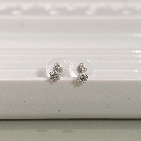 プラチナ 一粒ダイヤピアス 0.05/0.05 計0.1ct 一粒 PT ダイヤモンド スタッドピアス