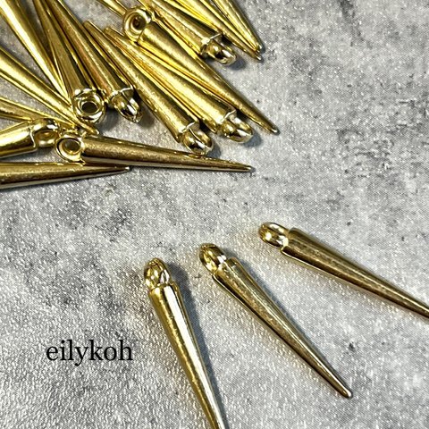 20個/ゴールド　アクリルスパイクコーンチャーム CH83G