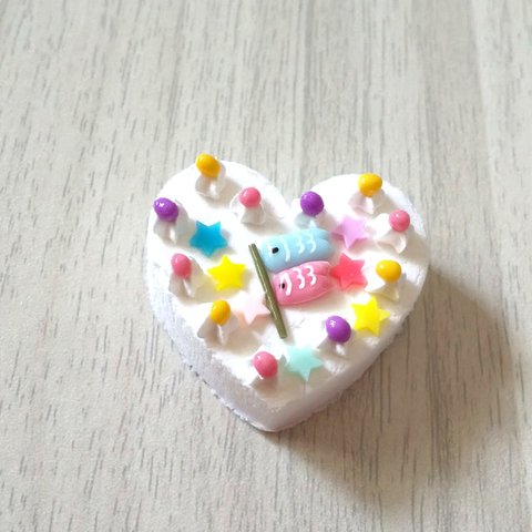 □sale ミニチュア　ホールケーキ（こいのぼりハート）