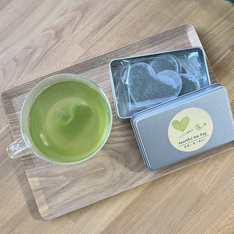 【缶入り】heartful tea bag (ハート型の緑茶) 