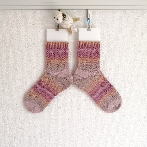 [23cm]春夏シダ模様の手編み靴下【Liebe color】Farnkrautsocken 